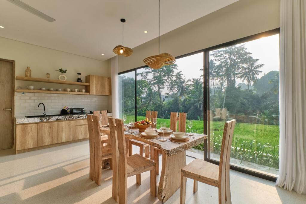Newly! 3Bdr Modern Villa Close To Ubud Center Екстер'єр фото