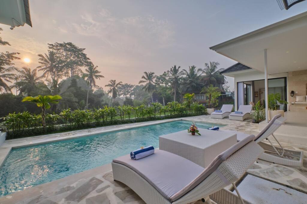 Newly! 3Bdr Modern Villa Close To Ubud Center Екстер'єр фото