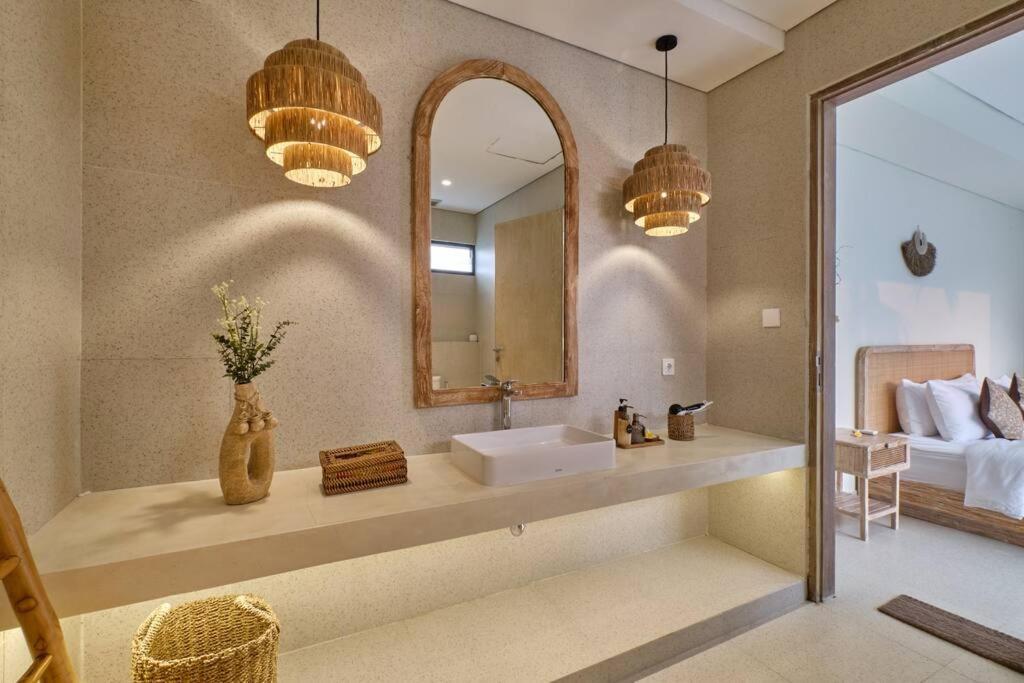 Newly! 3Bdr Modern Villa Close To Ubud Center Екстер'єр фото